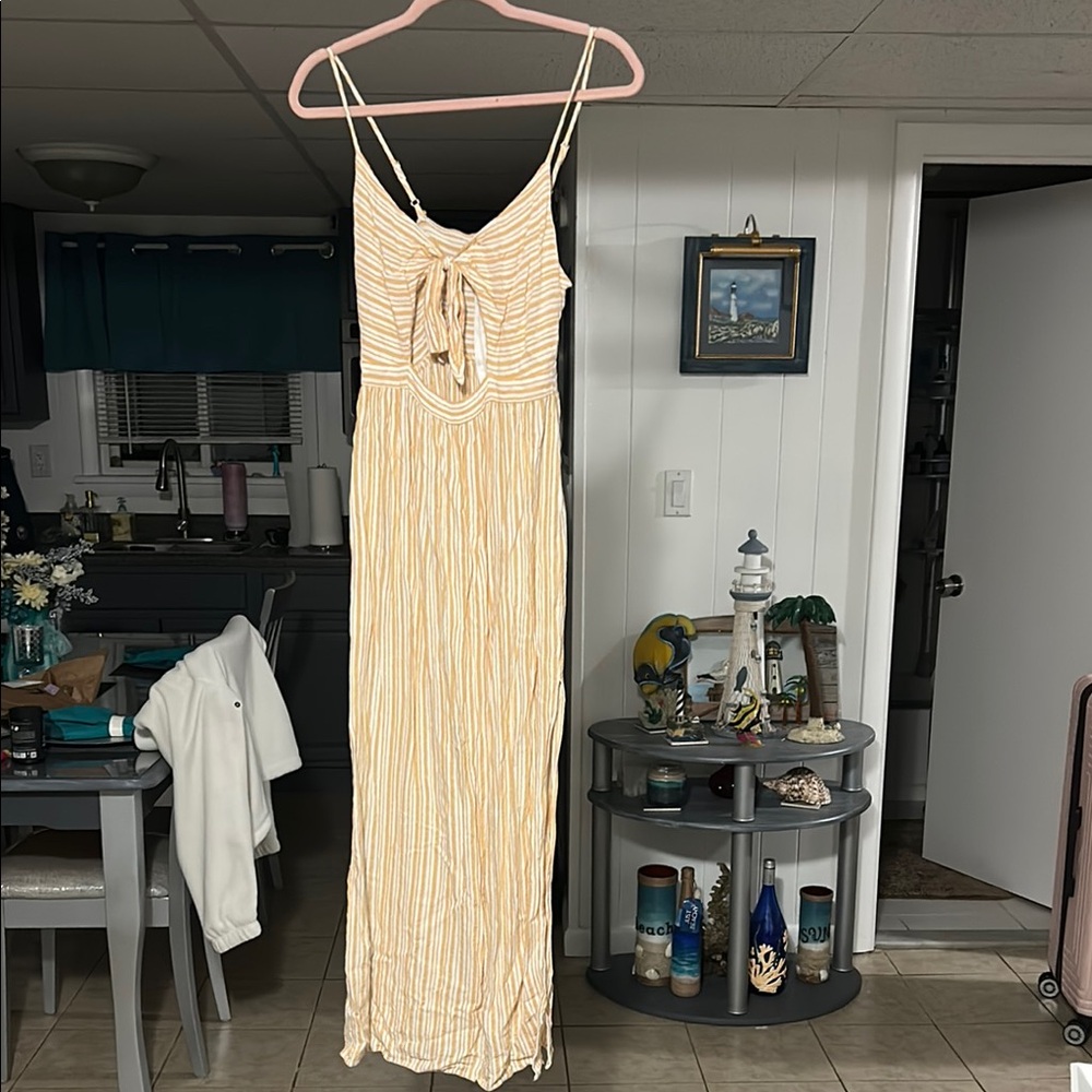 Forever 21 White Spaghetti Strap Sundress Maxi